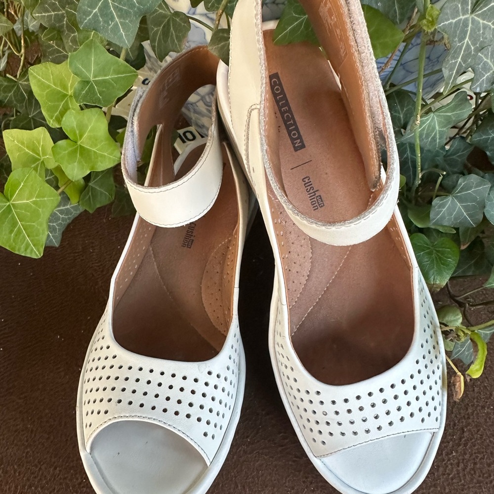 Clarks Collection women’s Reedly Salene wedge sandals - Picture 10 of 10